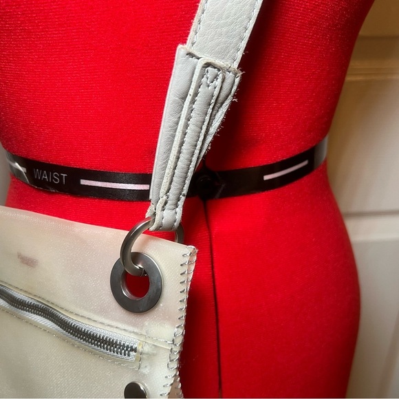 Hanmitt Tony Small Semi Clear PVC Crossbody, Paved Gray Leather Strap - Picture 3 of 7